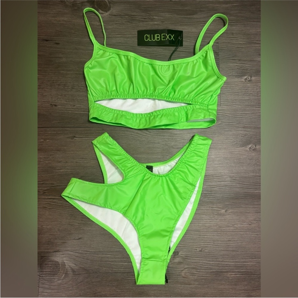 Dolls Kill / Club Exx Neon Green Rave Set